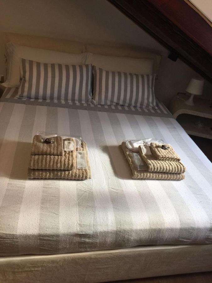 Appartement Mansarde Rive à Trieste Extérieur photo