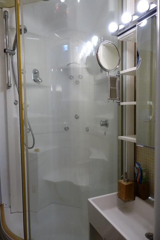 Appartement Mansarde Rive à Trieste Chambre photo