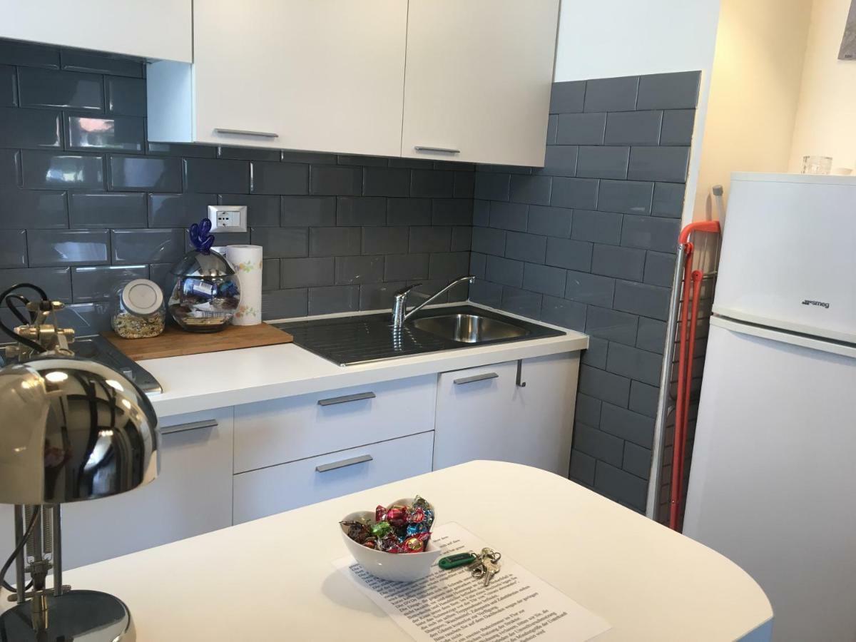 Appartement Mansarde Rive à Trieste Extérieur photo